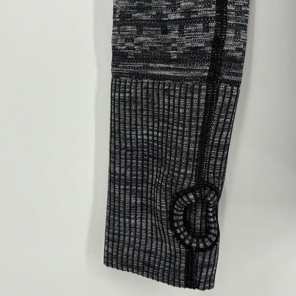 Lululemon Rest Less Tight Knit Pullover in Heathered Black Women’s Size 6 - Picture 3 of 11